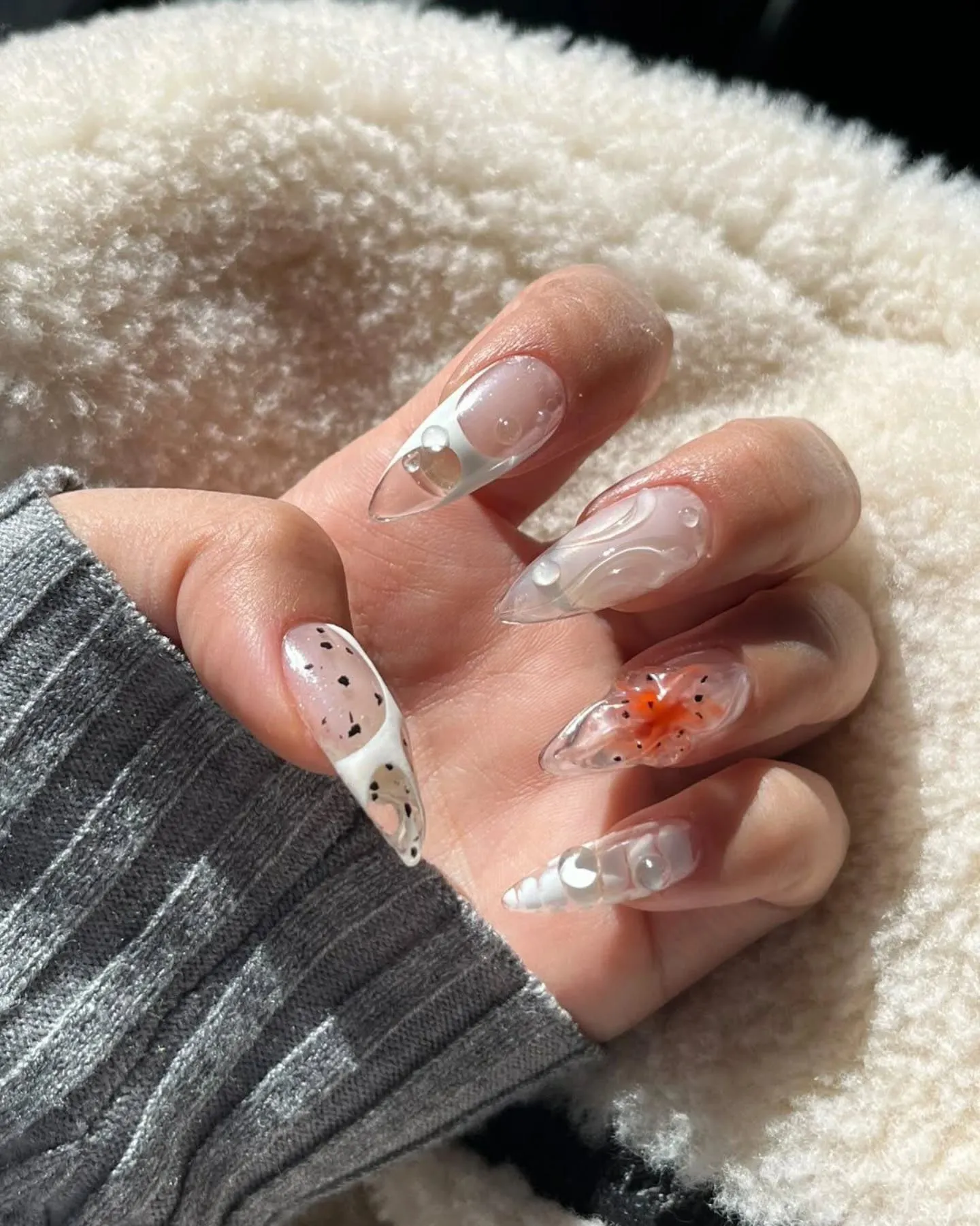 長さ出しで作るクリアネイル🌨️