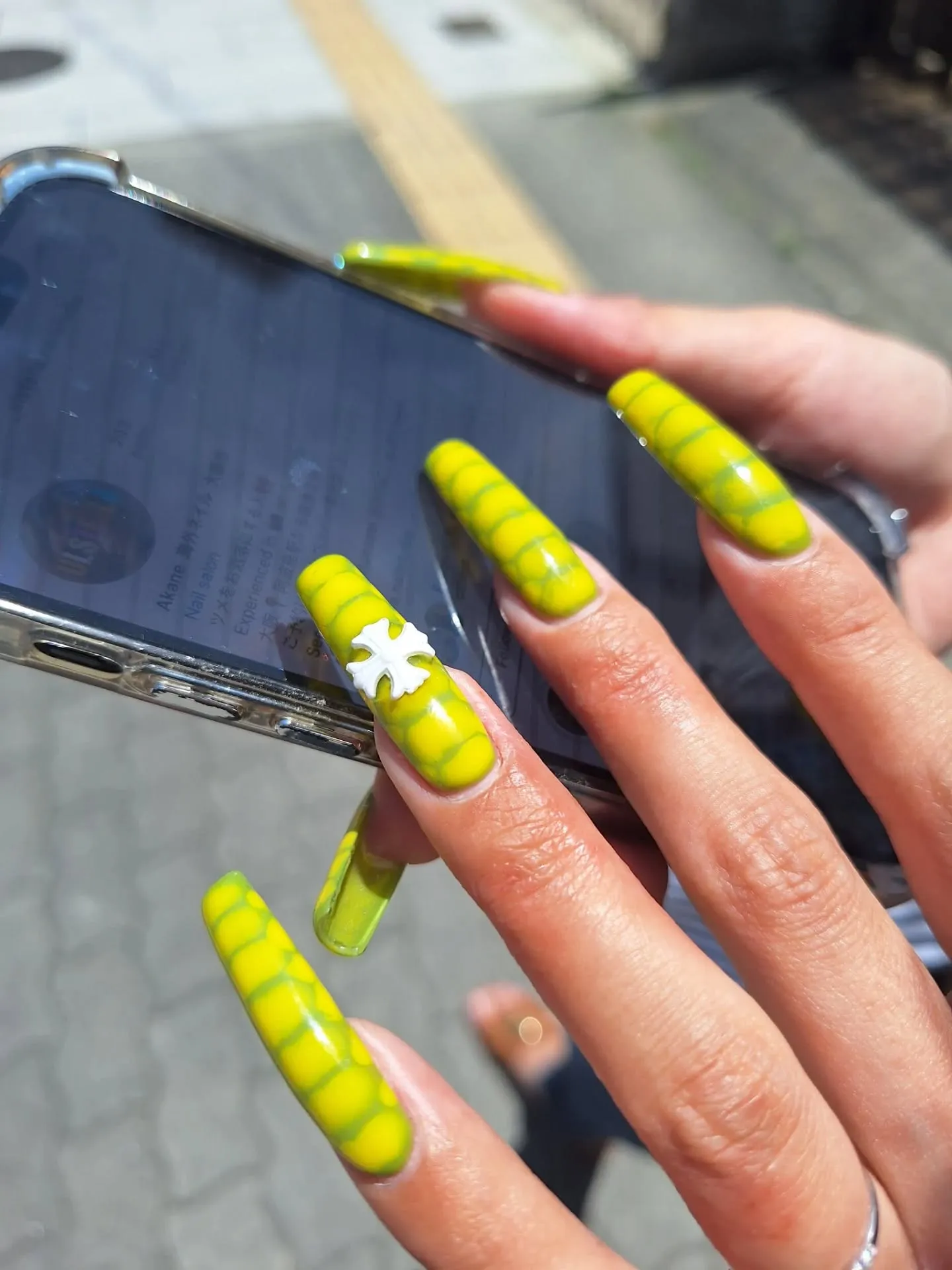 私のお爪🌿ロングネイル復活やーい🐍🌠