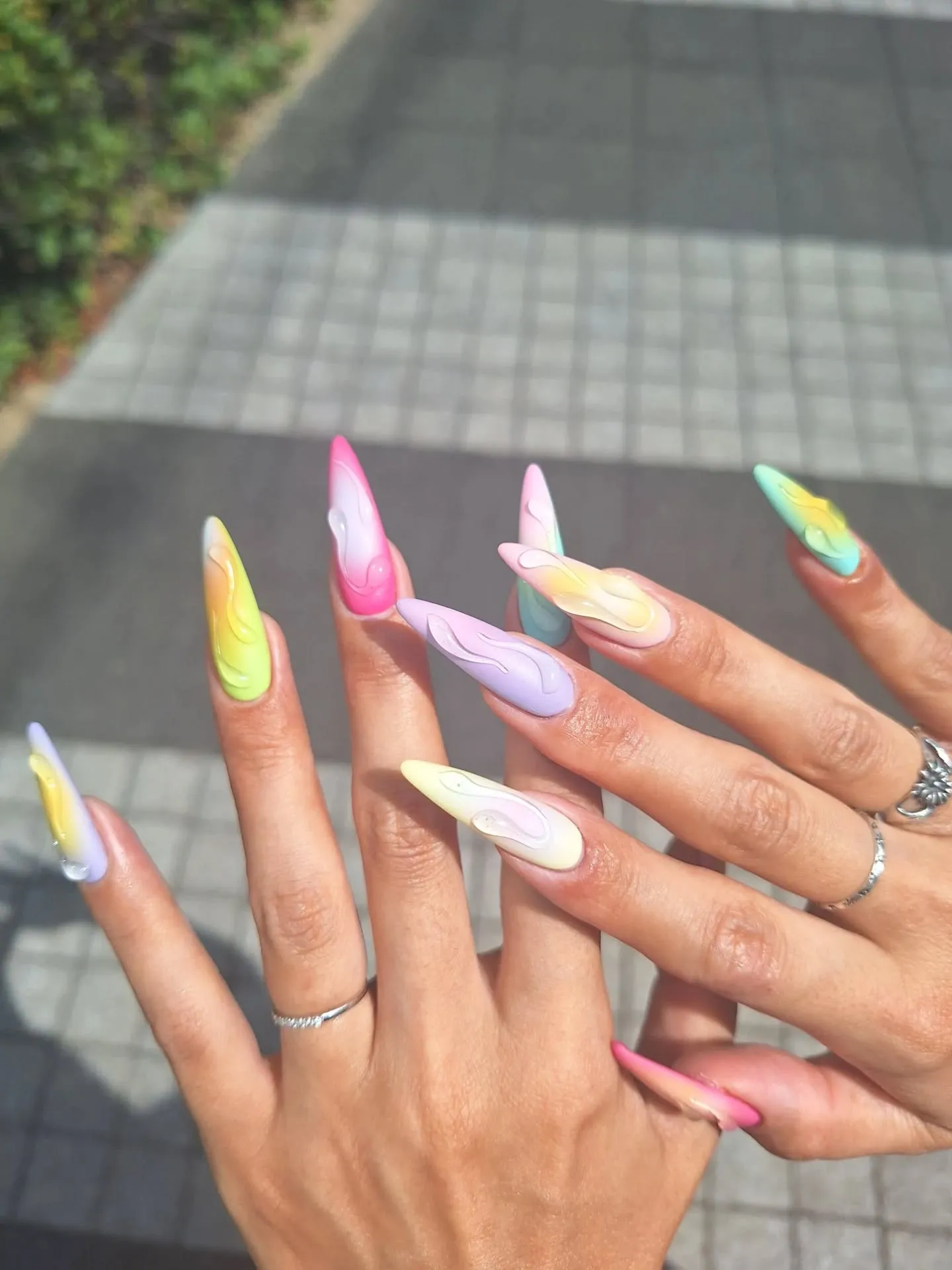 どの指が好き～？🤭🌈
