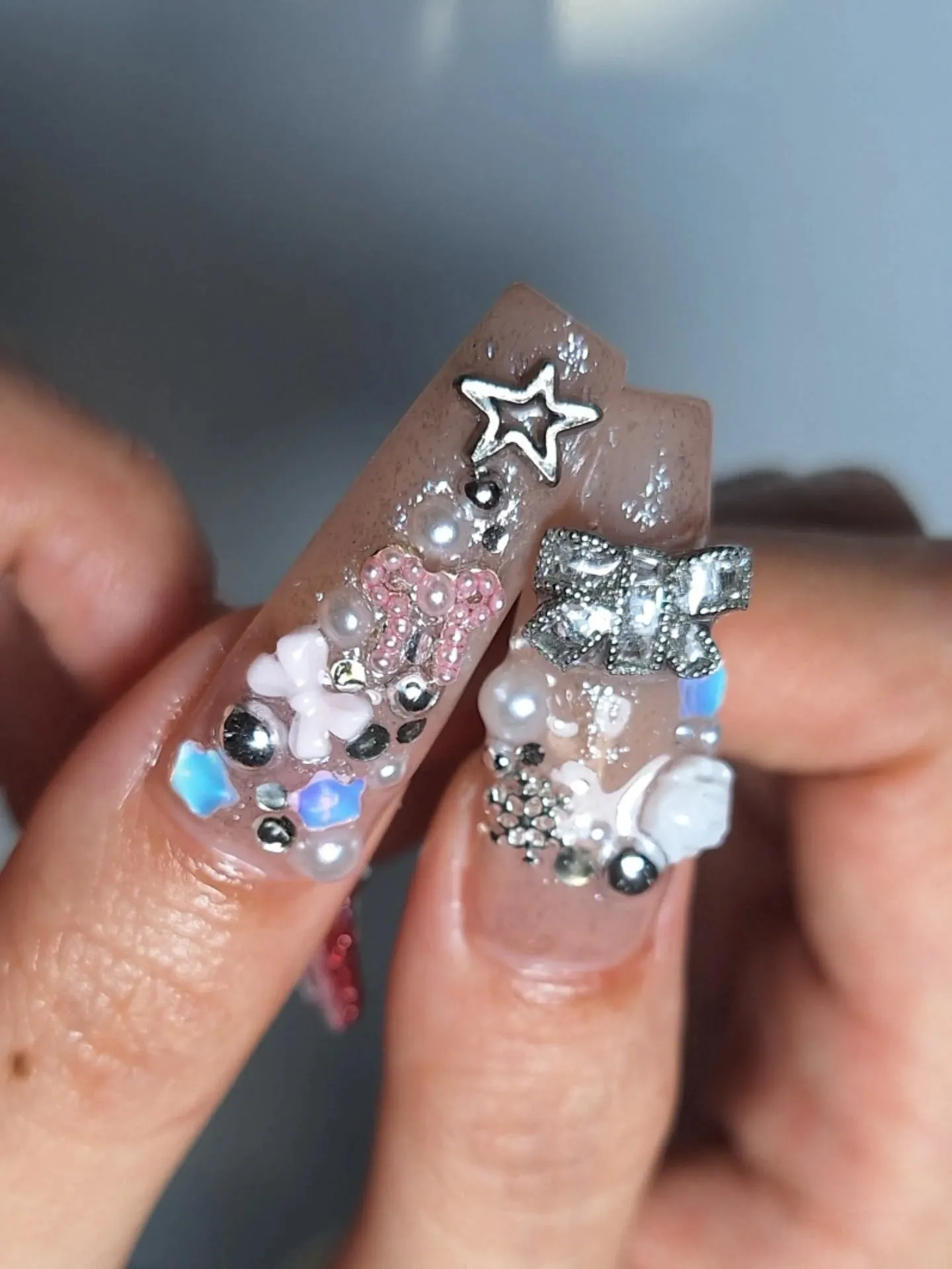 _𝑼𝑳𝑺𝑻𝑬𝑳𝑳𝑨 𝑵𝑨𝑰𝑳 𝑺𝑻𝑼𝑫𝑰𝑶  𝒃𝒚 𝒂𝒌𝒂𝒏...